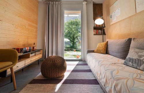 Maison 4 jardin - Casa design ai margini del bosco - Foto 13