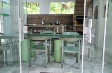 Lugar Acolhedor e Próximo a Natureza - Foto 4