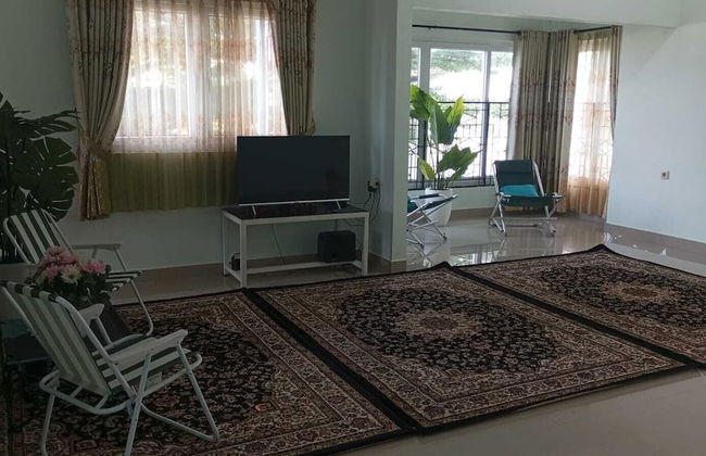 Green House Villa Bogor - Photo 7