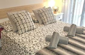 Ideal Holiday Apartment City Center - Photo 7