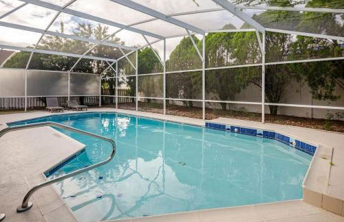 10 Minutes to Disney Pool Home *Renovated* - Foto 1