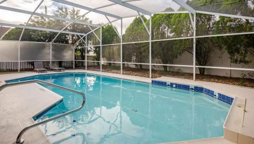 10 Minutes to Disney Pool Home *Renovated* - Foto 1