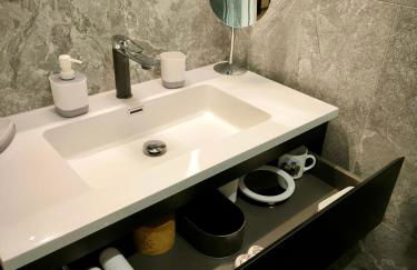 Montmartre en rez-de-jardin - Foto 27