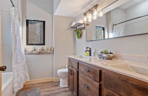 The Haven-Rustic Secluded Cabin - Foto 14