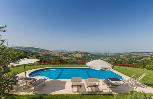 Belvilla by OYO Villa Cucco - Foto 1