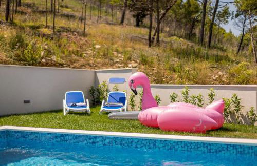 Luxe villa with pool, jacuzzi, and sauna - Foto 13