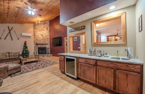 10 Min to Loon-Hottub-Pet Friendly-EV Charger - Foto 8