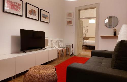 Estúdio na Carreira - Foto 1