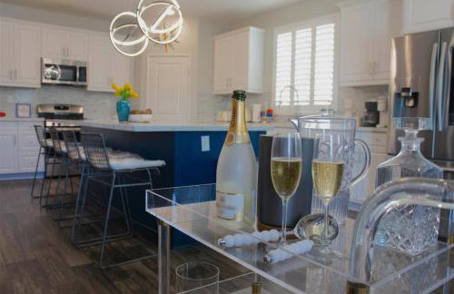 5Br3B Pool, 2mi to Fstvals, EV Chrgr, Gym, Games - Foto 22