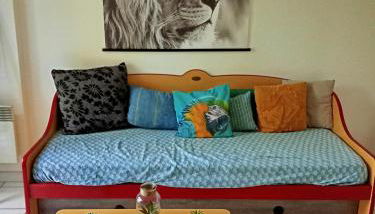 T3 la savane saint Geniez d'olt 2 piscines chauffées dans une charmante résidence de vacances - Photo 5