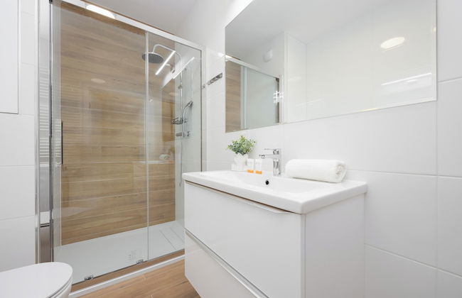 Workspace With Parking by Renters - Foto 17