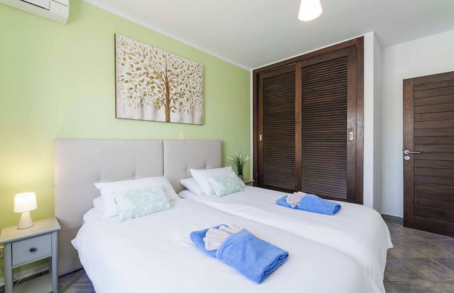 Villa Elizabeth Rubicon - Photo 12