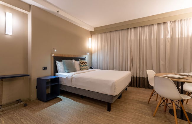 Charlie Alphaville - Foto 15