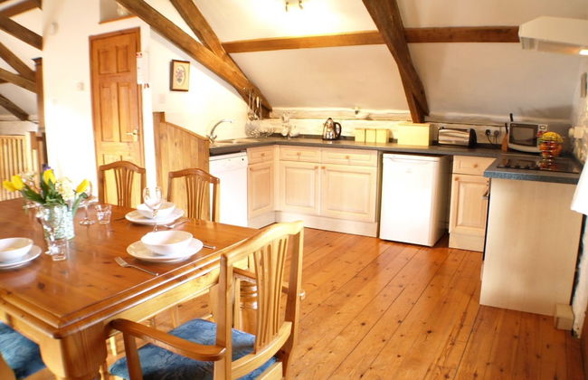 Polean Farm Cottages - Photo 28