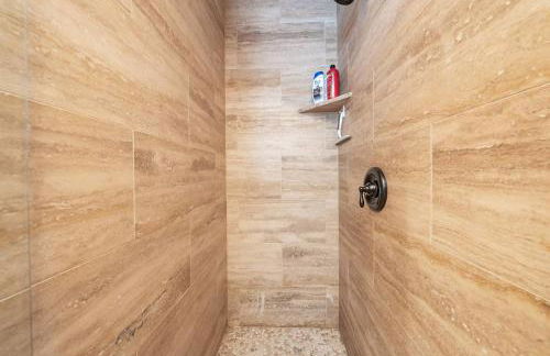 The Stew Cabin Cozy Escape Fireside Memories - Foto 28