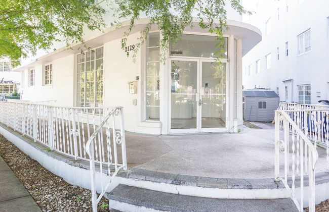 Boutique Apartments Convention Center - Photo 50