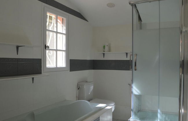 Holiday Home With Large Garden and Pool - Foto 14