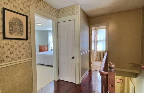 Historic Colonial Pool Walk to Town - Foto 14