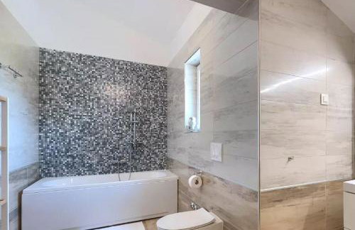 Villa Victoria Istra - heated pool - Foto 23