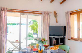 Villa Lazuel, piscine privée chauffée, vue panoramique et jardin clos - Foto 30