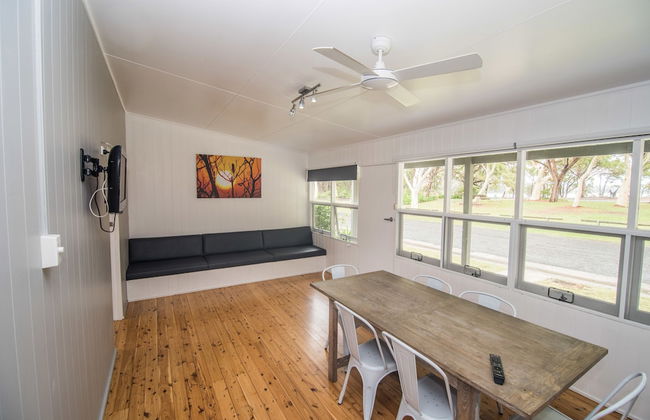 Lakeside Cabins & Holiday Village - Foto 13