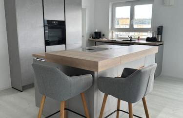 3,5 Zimmer Wohnung im fünften Stock eines Neubau - Foto 1