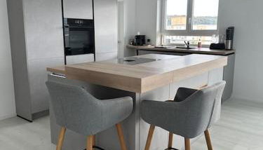 3,5 Zimmer Wohnung im fünften Stock eines Neubau - Foto 1