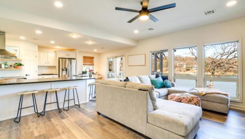 Lakefront Retreat with Game Room in Bella Vista! - Foto 3