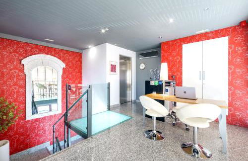 Apartahotel Comforsuite - Foto 8