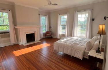 The Governor's Mansion - A Step Back in Time. - Foto 12