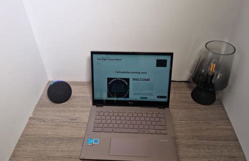 Flamingos Nest Oxford Countryside Apartment Oxford - Bicester Village - Blenheim Palace - WiFi- Free Parking - Foto 13