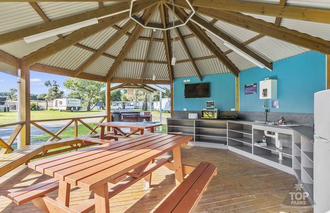 Victor Harbor Holiday Park - Photo 65