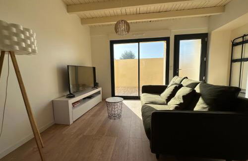 La Halte Occitane - Classé 3 étoiles - Pour 6 personnes, 3 chambres, parking, terrasse, tout inclus - Foto 5