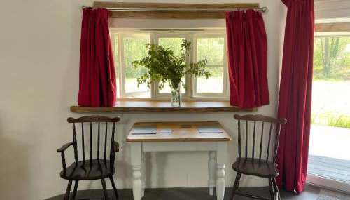 Buzzard's Nest Glamping Walnut - Foto 3