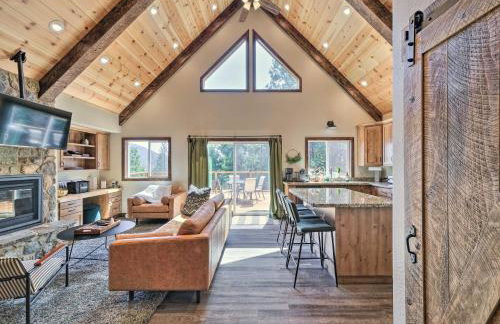 Woodsy Retreat Modern Mi-Wuk Village Cabin! - Foto 4