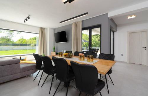 Modern 300m2 Villa - King Beds & Leisure Zone - Foto 16