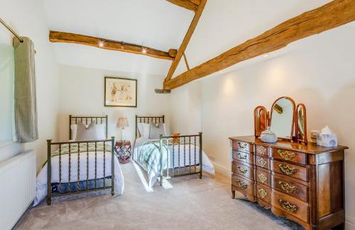 Badger Hill Barn - Photo 15