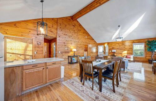 Mountain Cabin Fireplace Views Fire Pit - Foto 23