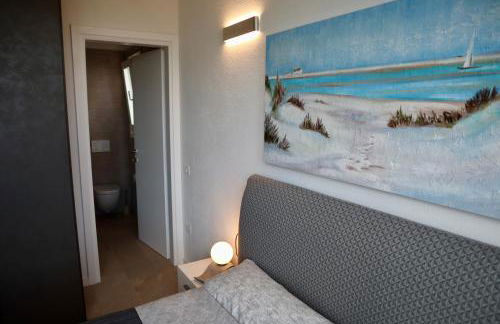 neues Haus mit beheiztem Pool - Foto 22