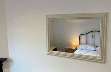 Charming Victorian Terrace, South Belfast - Foto 11