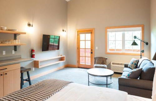 The Suites on Main - Foto 54