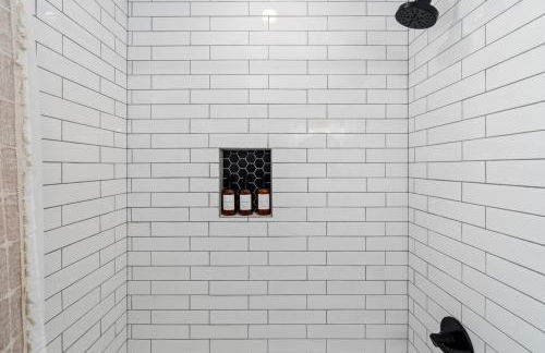 NEW Cozy Zen Pool Jacuzzi Home Heart of San Diego - Foto 35