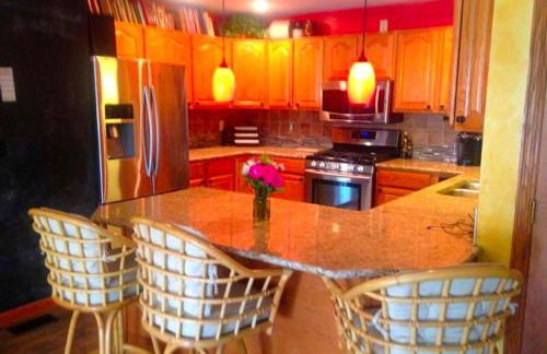 Lakeside Vacation Rental with Hot Tub near Fort Wayne, Indiana - Foto 3