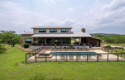 Large Luxury Blanco Riverfront Home with Pool - Foto 29