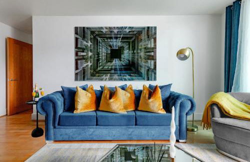 BEST THAMES VIEWS in TOWN! LARGE LUXXE NOMAD DESIGN FAMILY HOMES المساحة والأناقة تلتقي مع الراحة العربية - Foto 4