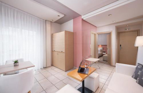 Afrodite Suites - Photo 41