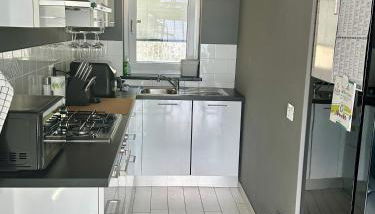 Open view apartment - Photo 3