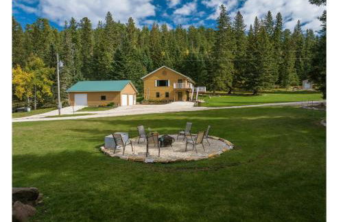 Ponderosa Hideaway-ATV, Hiking, Snowmobiling, Hunting & Casino Fun - Foto 1