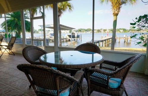 Lagoon Landing Waterfront Home - Foto 12