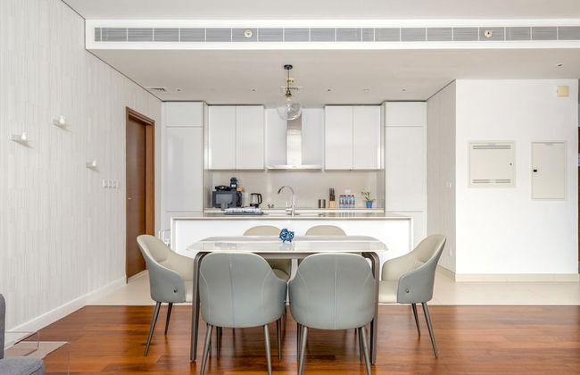 2.5 BDs in the heart of City Walk - Photo 16